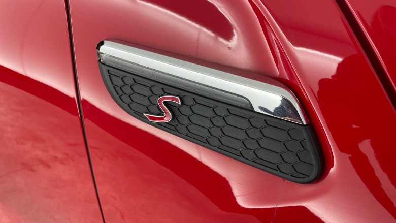 MINI Hatchback 2.0 Cooper S Classic Premium 5dr Auto Petrol Hatchback